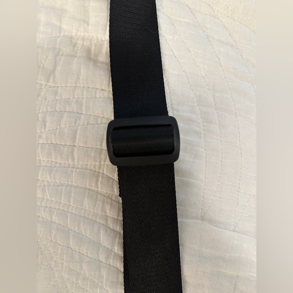 Lulu Lemon Adjustable Yoga Mat Bag - Picture 7 of 7